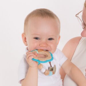 B562110 B-Wood Teether Round (Blue)_03