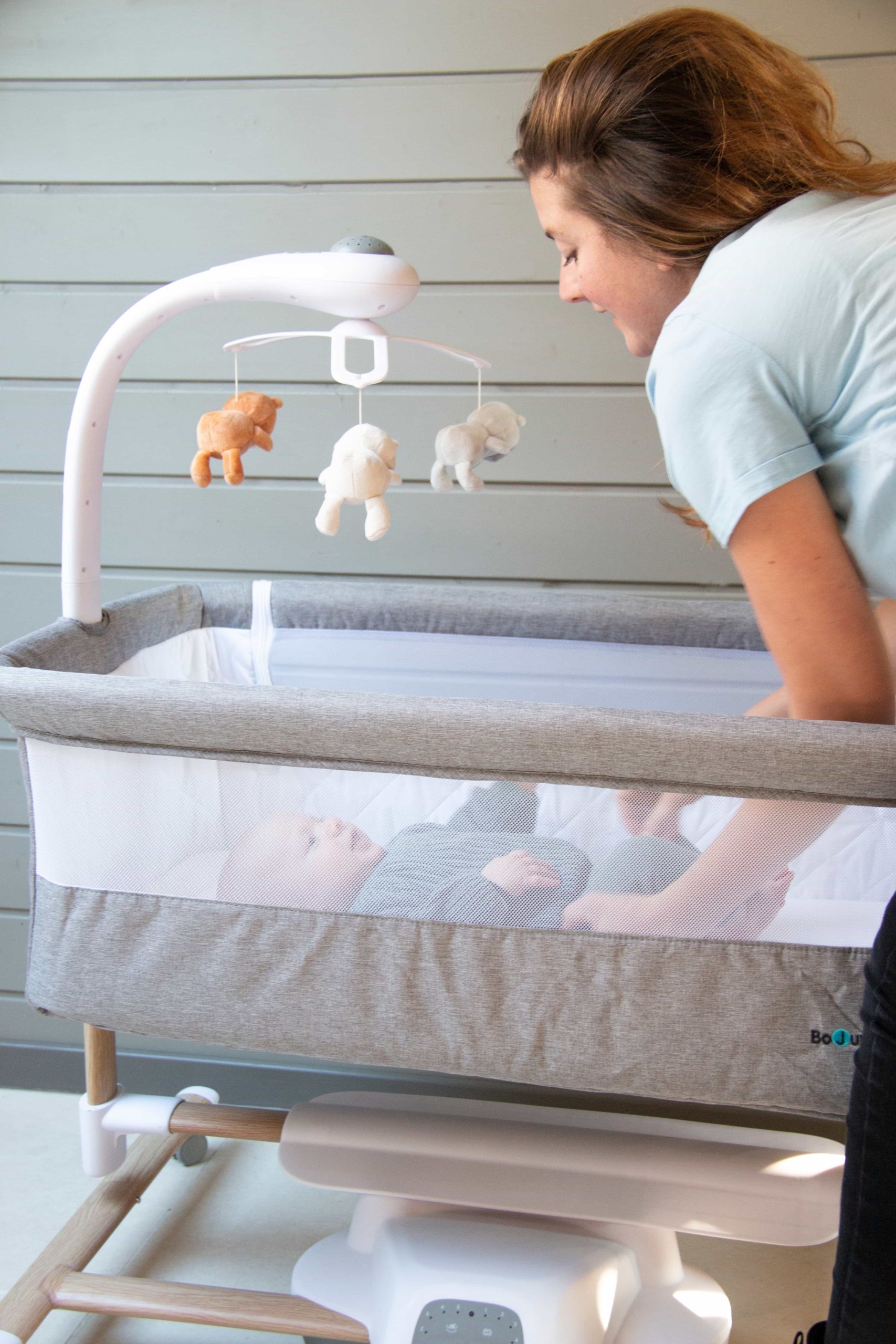 BPure White Automatic Cradle Cosleeper Bo Jungle