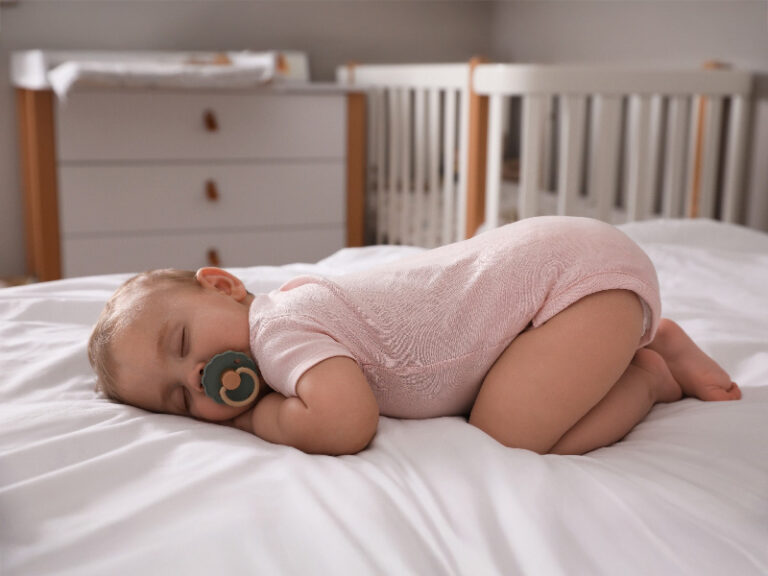 5 Gentle ways to help your baby sleep better